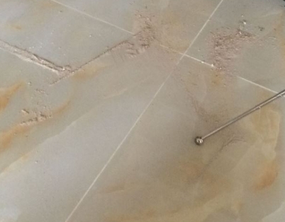 嘉善瓷砖空鼓维修公司分享粘合剂选择不当在瓷砖铺贴过程中可能导致以下问题